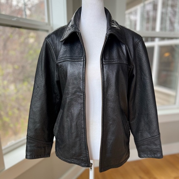 Vintage Jackets & Blazers - Vintage Rainforest Black Leather Jacket Quilted Lining Buckle Details Medium
